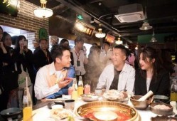 雪松家宴被爆料视频,揭秘豪门背后的奢华与争议