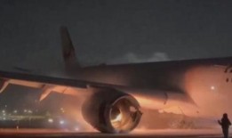 飞机坠机引擎爆料视频
